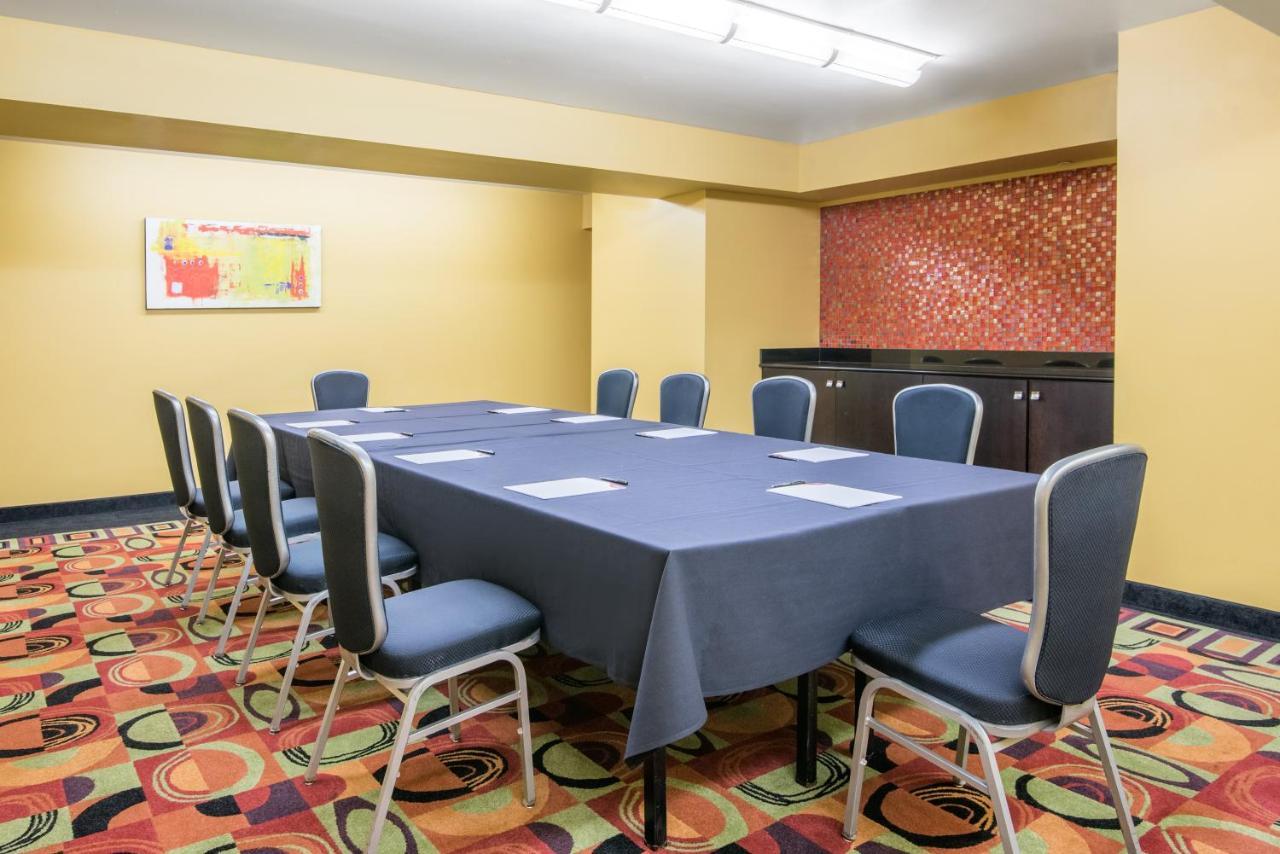 Clarion Hotel New Orleans - Airport & Conference Center Kenner Luaran gambar